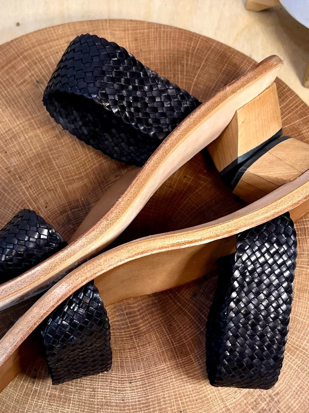 Cydwoq Parallel Kitten Heel Woven Strap Sandals in Black Size 39.5